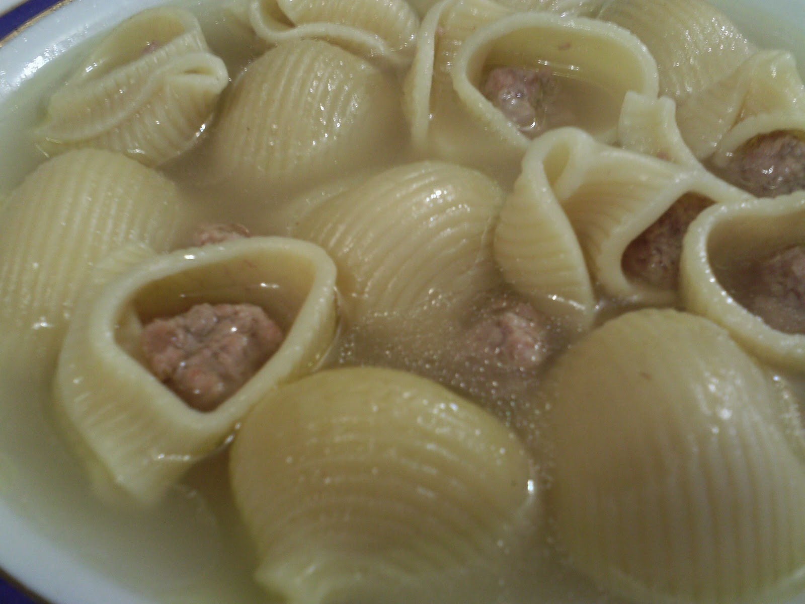 SABORES DE MI TIERRA SOPA DE GALETS RELLENOS