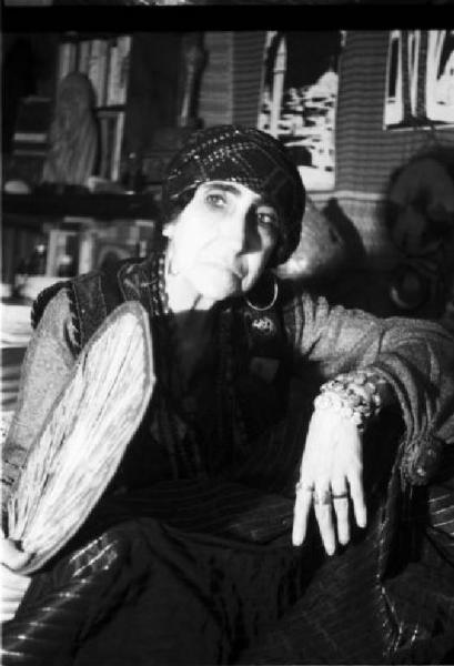 MA PRAVDA A MOI Leda Rafanelli, anarchiste et diseuse de bonne aventure