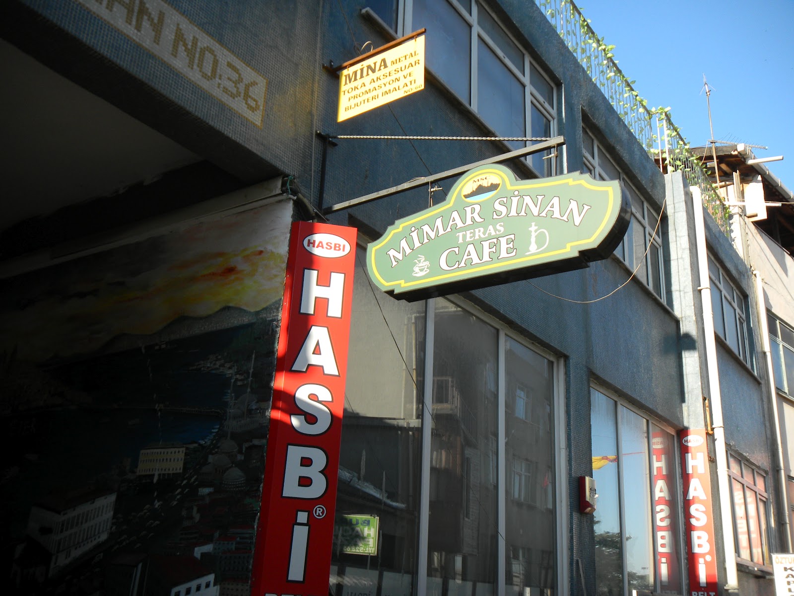 Realist Gurme Mimar Sinan Teras Cafe Çay Kahve Nargile Süleymaniye