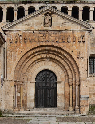 Portada Colegiata Santillana del Mar