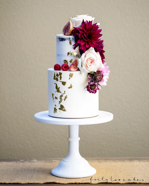poachers pantry wedding cake designer canberra
