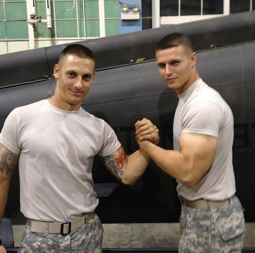 two-sexy-masculine-american-soldiers-biceps-flex