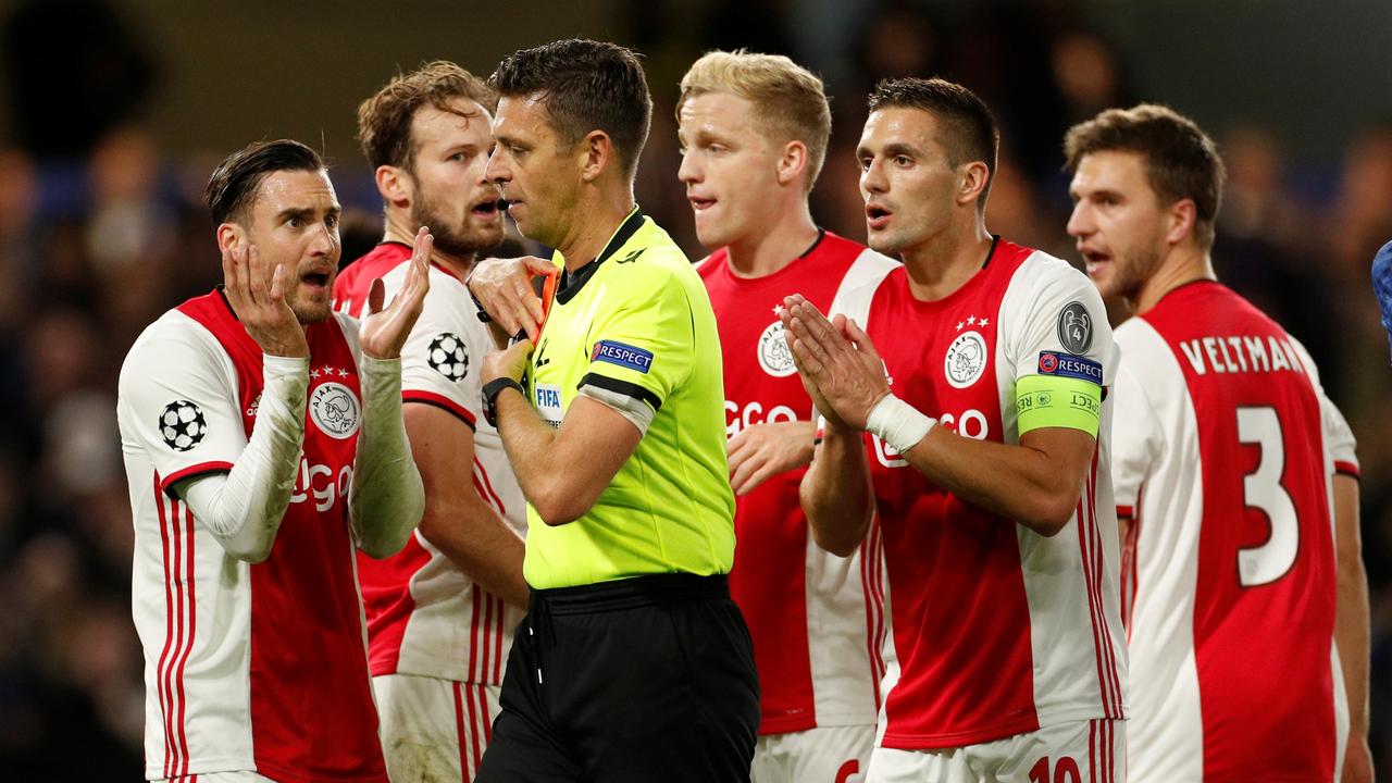 Narkoman Forstyrre klint Chelsea 4-4 Ajax: Eight goals, two red cards & two own-goals - What a game  of football. | CHELSDAFT Fans Blog