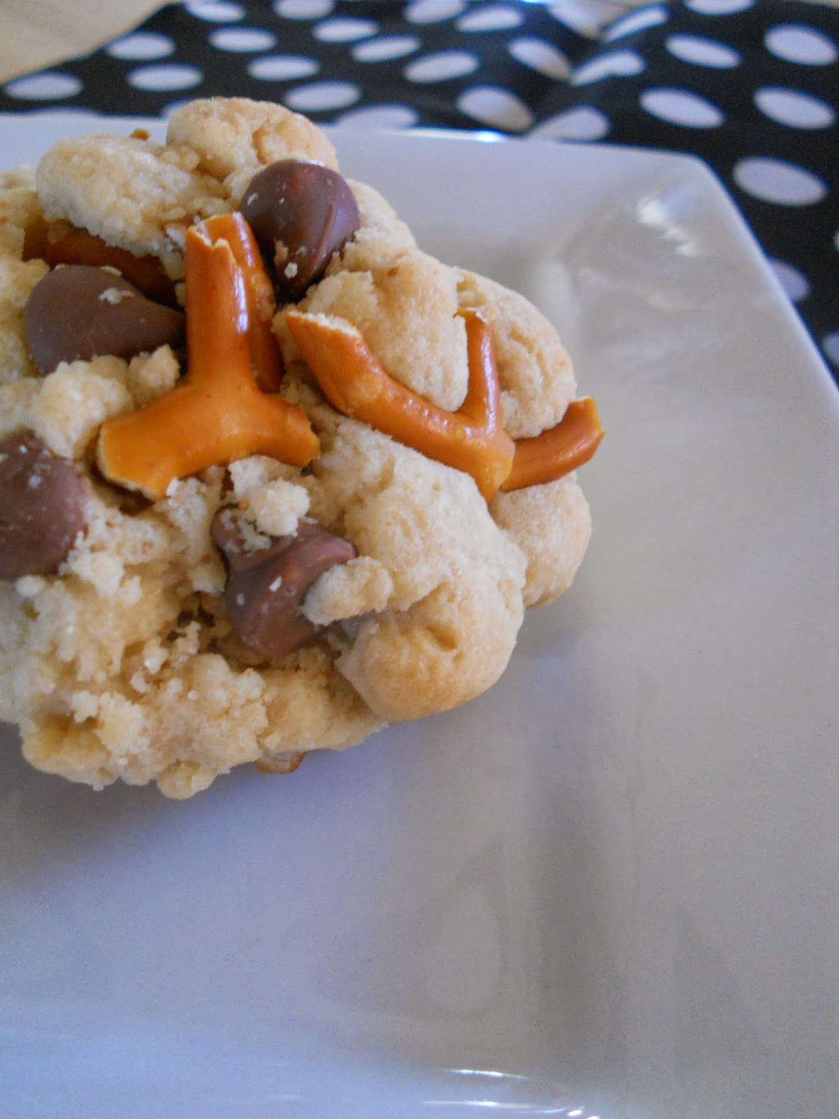 Brown Butter Pretzel Chocolate Chip Cookies Ally's Sweet & Savory Eats