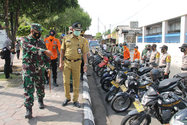 Kodim Sragen Gelar apel antisipasi penanggulangan bencana alam di alun alun Kodim Sragen Gelar apel antisipasi penanggulangan bencana alam di alun alun