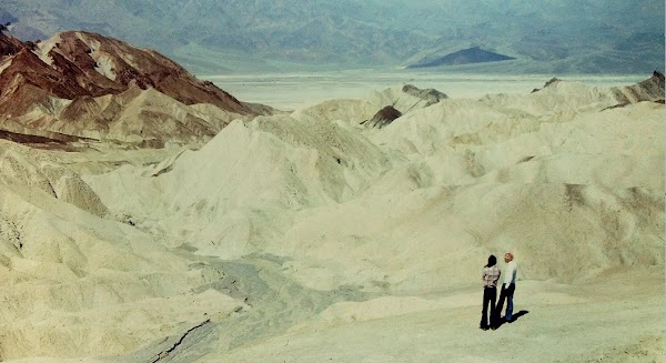 Michel Foucault y su experiencia en el valle de la muerte Michel Foucault y su experiencia en el valle de la muerte