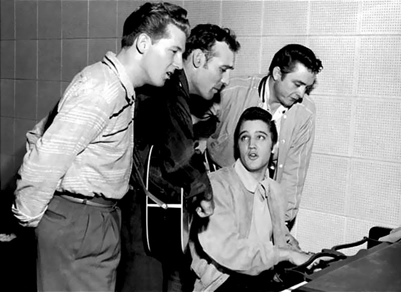 Jerry-Lee-Lewis-and-Carl-Perkins-and-Elvis-Presley-and-Johnny-Cash-1956.jpg