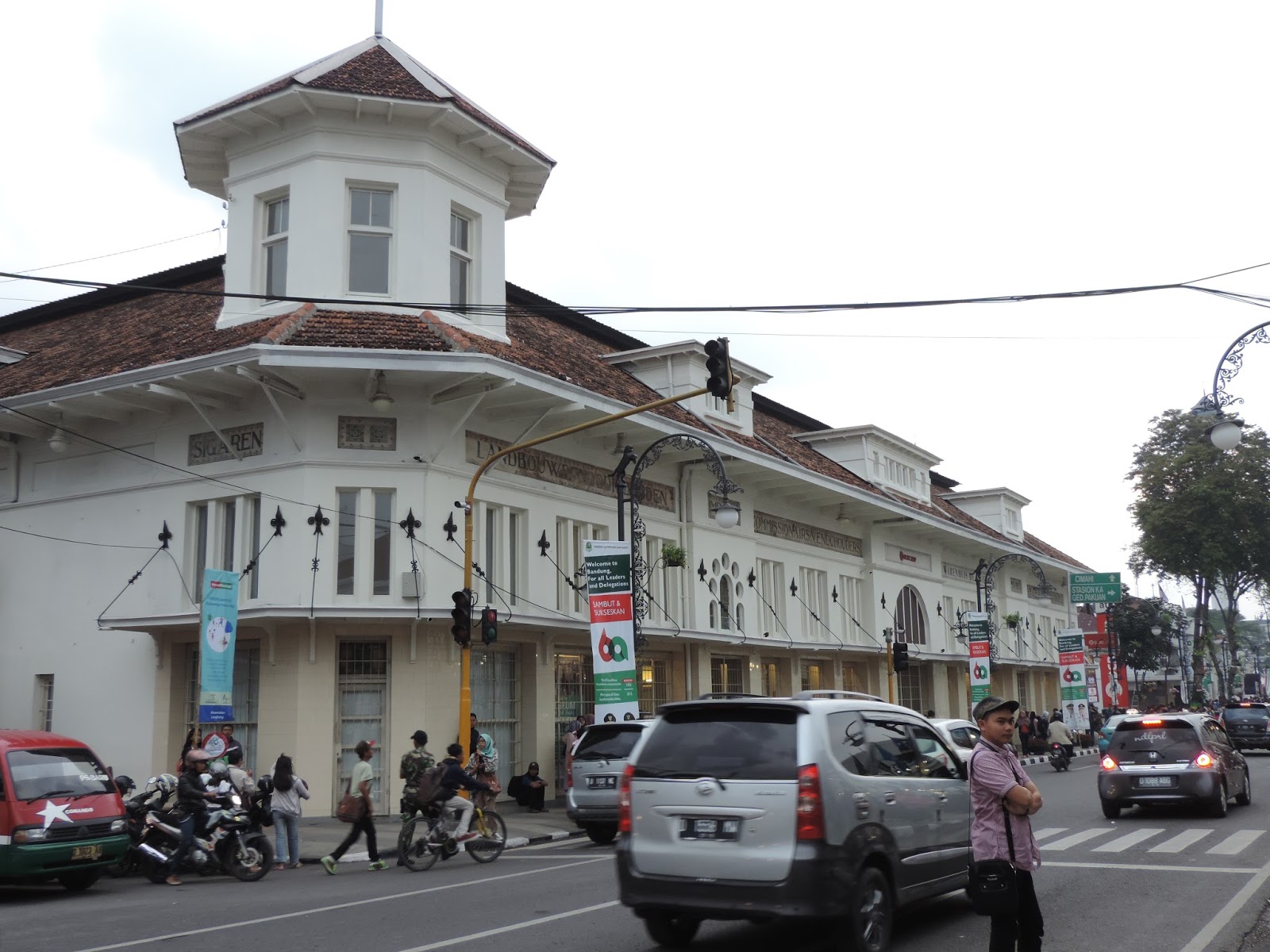 Hotel Di Jalan Asia Afrika Bandung - Homecare24