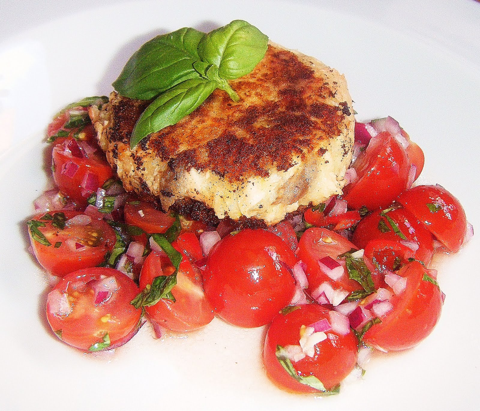 the Best Recipes: Hot Smoked Salmon Fishcakes with Tomato Salsa