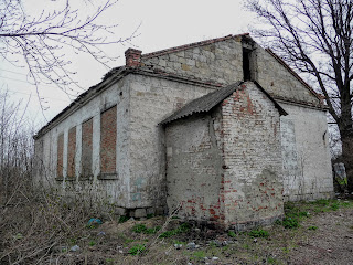 Новопавловка, Покровский р-н, Ул. Яблоневая. Бывшая школа, позже – клуб Новопавловка, Покровский р-н, Ул. Яблоневая. Бывшая школа, позже – клуб