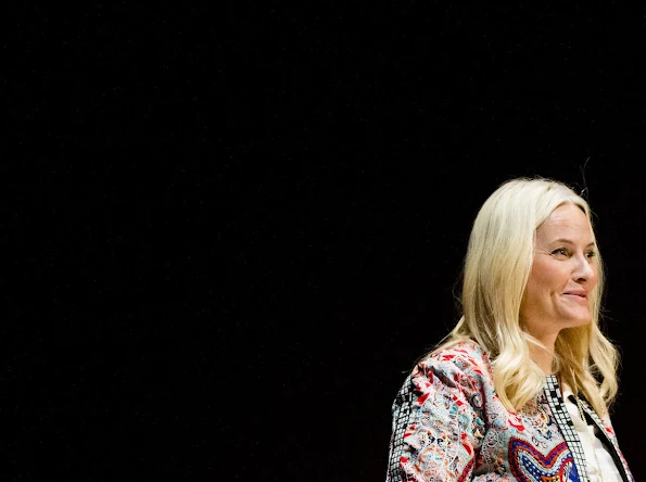 Princess Mette-Marit attended the event and took the opportunity to praise the "nynorske language room" and the development of female authorship in Norway.