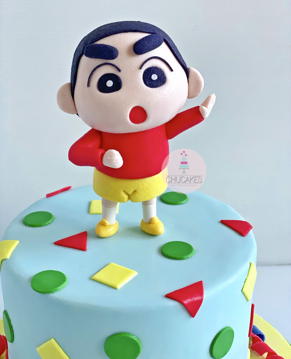 CHUCAKES : Crayon Shin Chan Cake