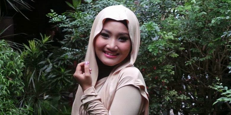 fatin shidqia away fatin shidqia away
