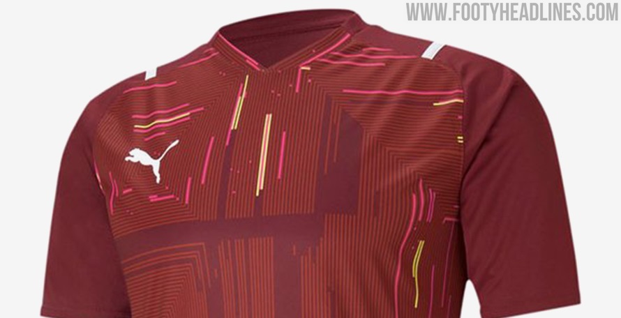 Ernest Shackleton cobija oveja Bold New Puma 'teamULTIMATE' 2021-22 Teamwear Kit Released - Footy Headlines