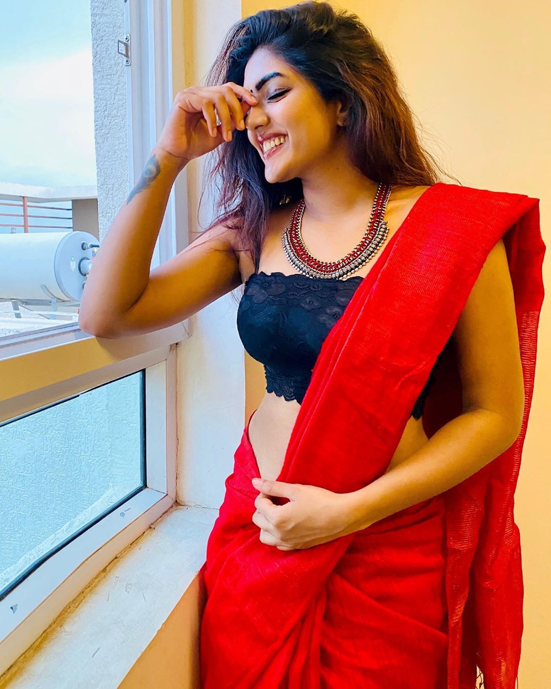 Eesha Rebba Hot Photos in Red Saree Eesha-Rebba-6