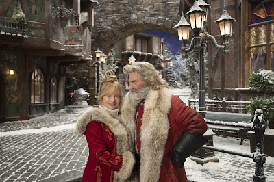The Christmas Chronicles 2 Kurt Russell Goldie Hawn Image 1
