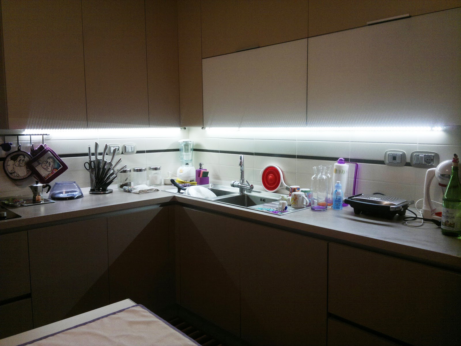 Illuminazione ufficio prezzi ~ canlic for .