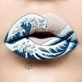 02-The-Great-Wave-off-Kanagawa-by-Katsushika-Hokusai-Andrea-Reed-Body-Painting-and-Lip-Art-www-designstack-co