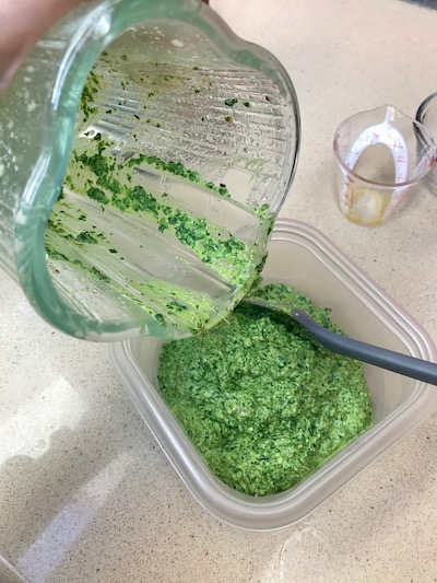  1日5品のチキンとケールとピスタチオのペスト添えレシピ