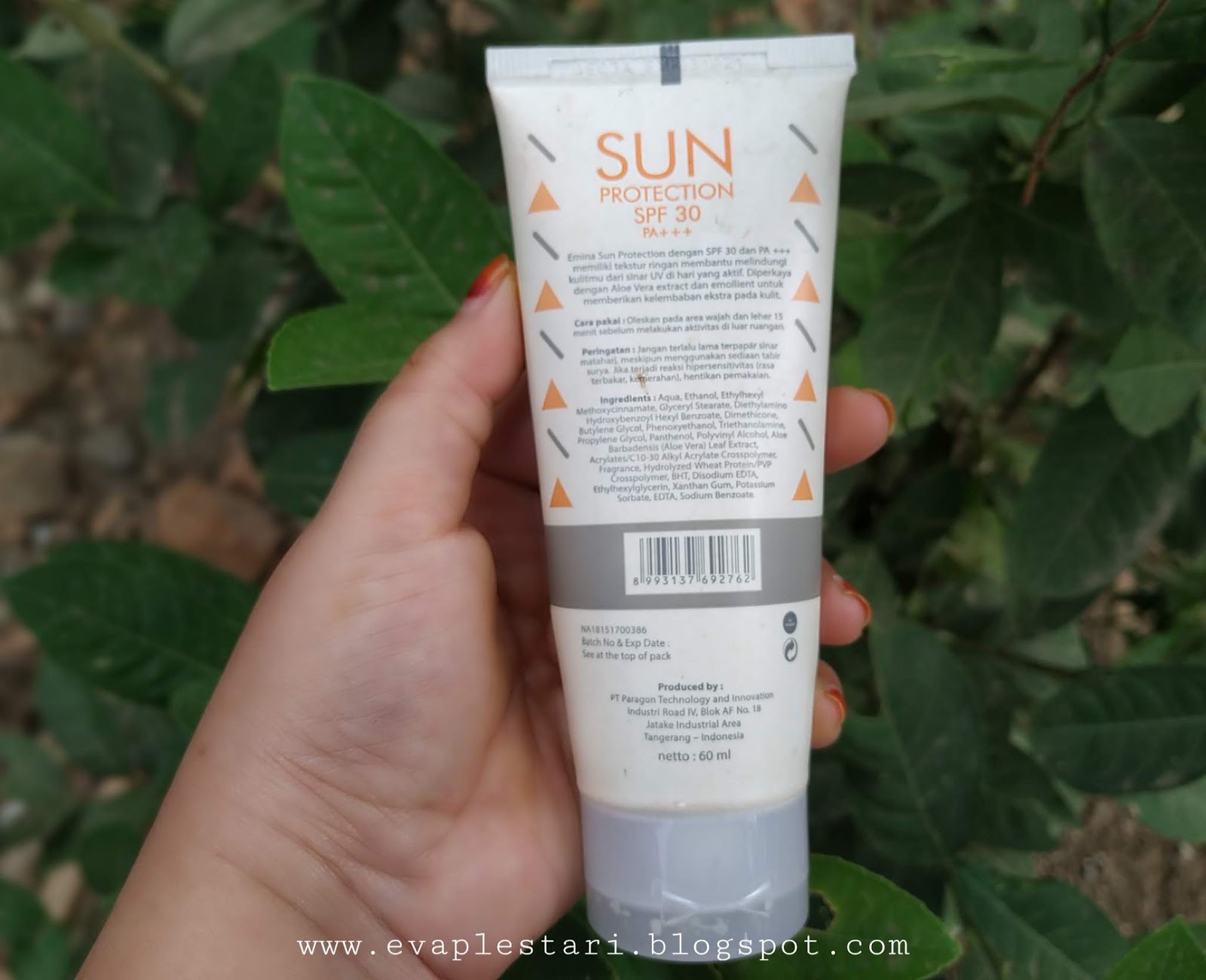 [Review] Sunscreen Emina, Sun Protection Lokal dan Murah Diary Eva