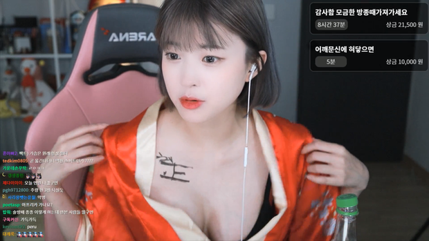 clip nóng streamer moonwol 10
