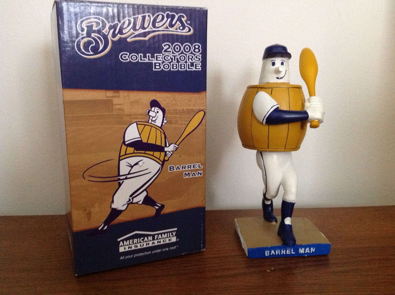 BARRELMAN Milwaukee Brewers Mascot Bobblehead 2016 MLB Bighead Exclusive  New*