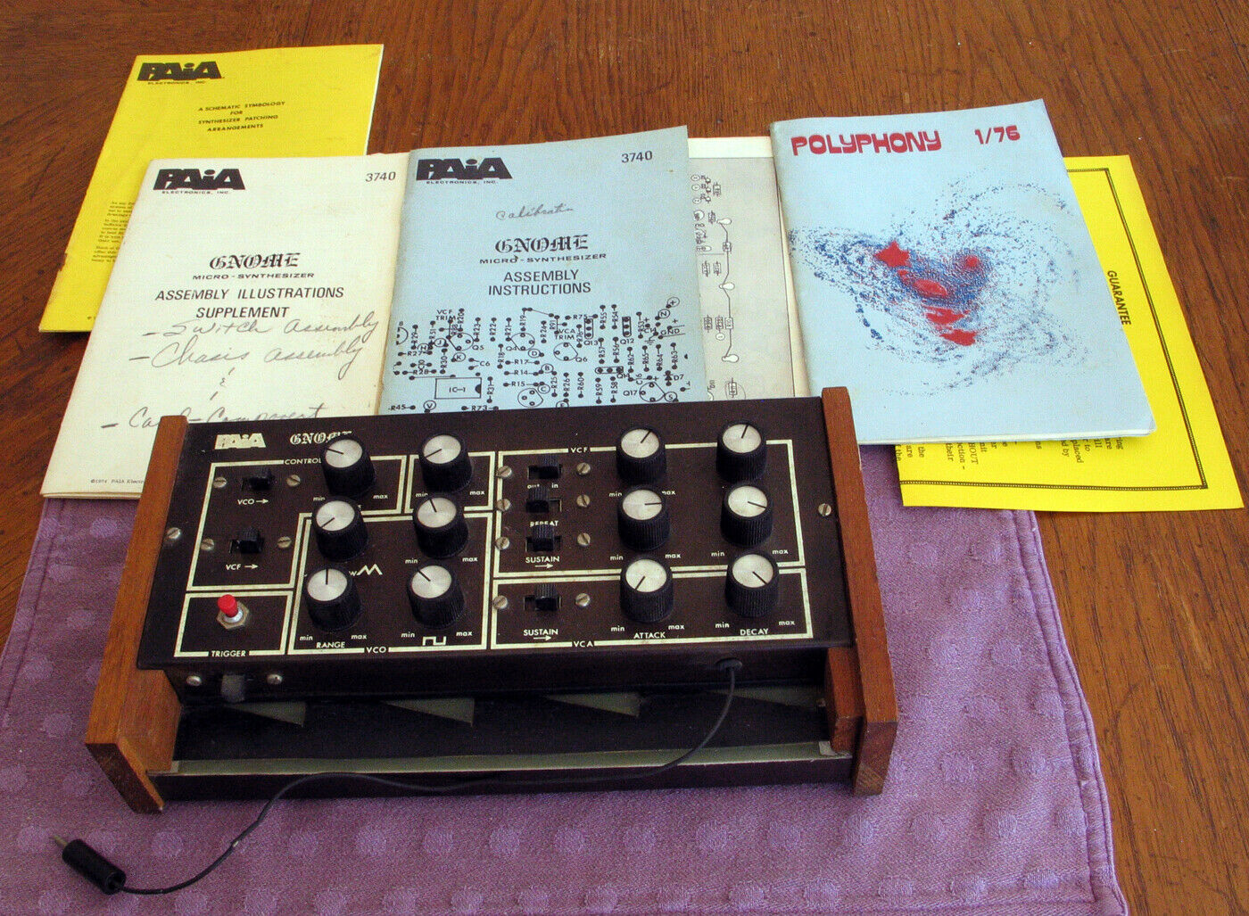 MATRIXSYNTH PAiA Gnome MicroSynthesizer with Documentation