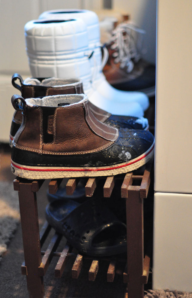 snow boots drying, crocs for winter