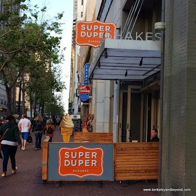 exterior of Super Duper Burgers in downtown San Francisco