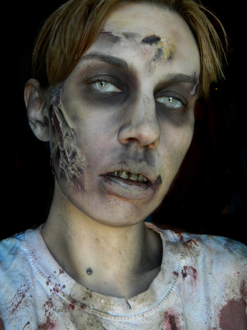 Tuto Maquillage Halloween Facile Blessure A Base De Fzrine