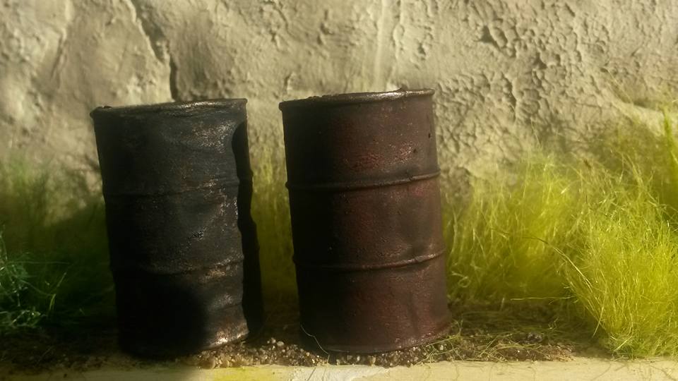 Scale models and dioramas How to paint oil barrel.