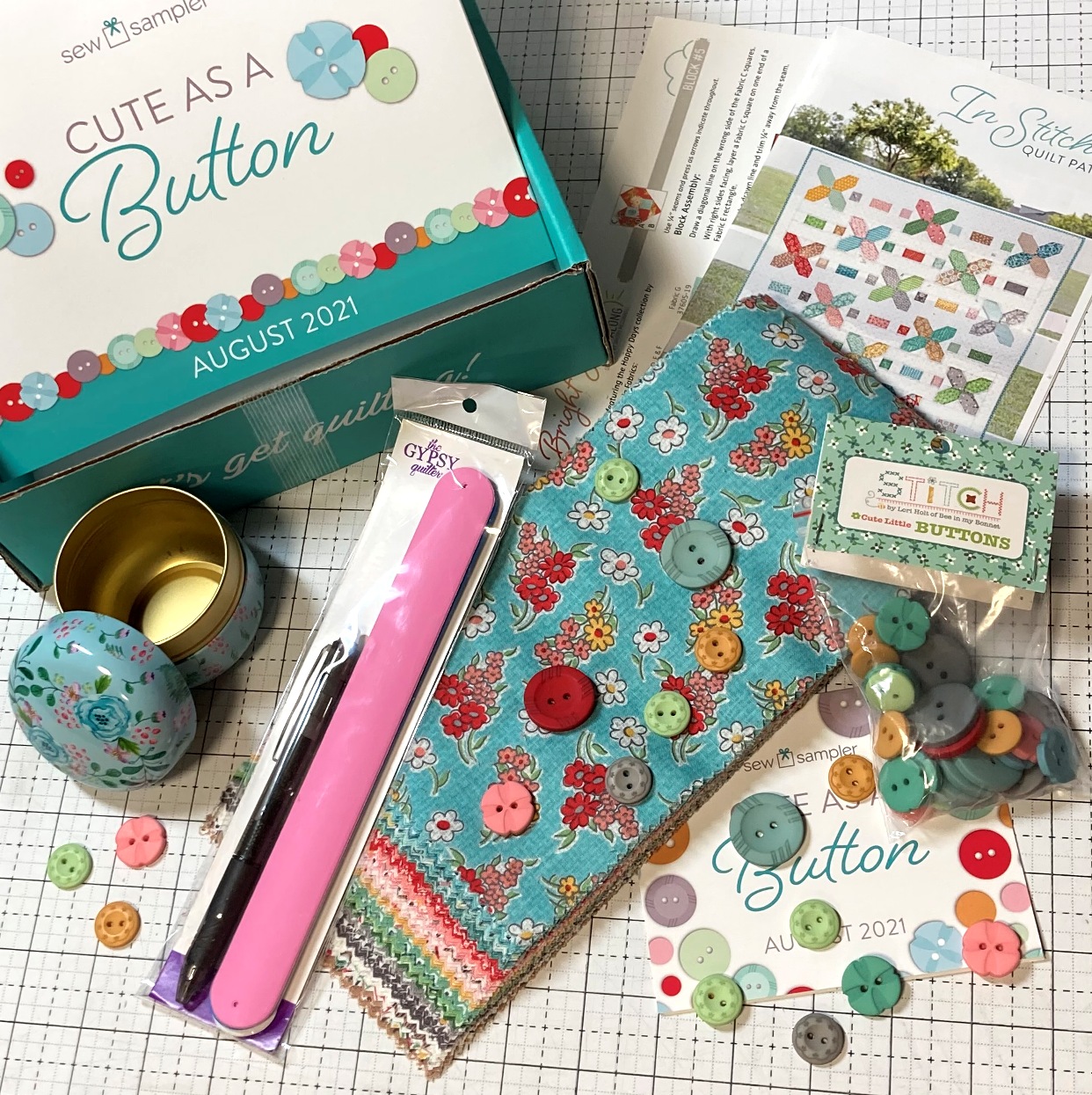 Happy Quilting: August Sew Sampler Box!!