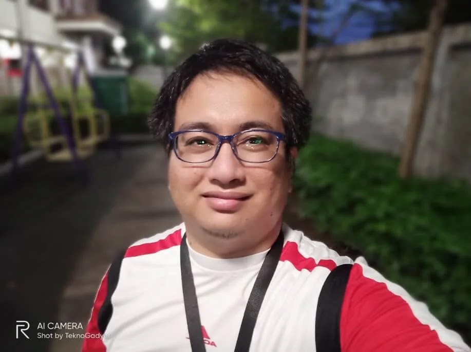 Realme 6 Camera Sample - Outdoor, Night, Portrait Selfie