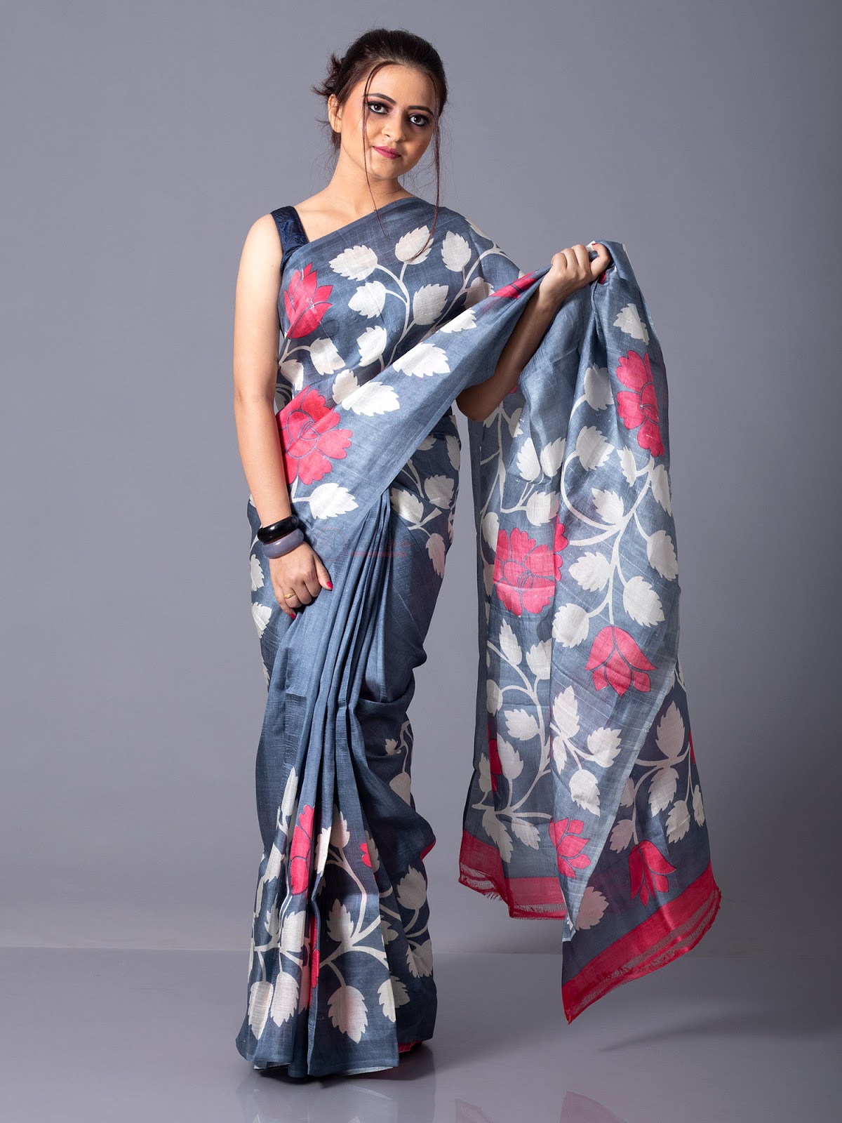 Weavers India: Silk Printed Saree