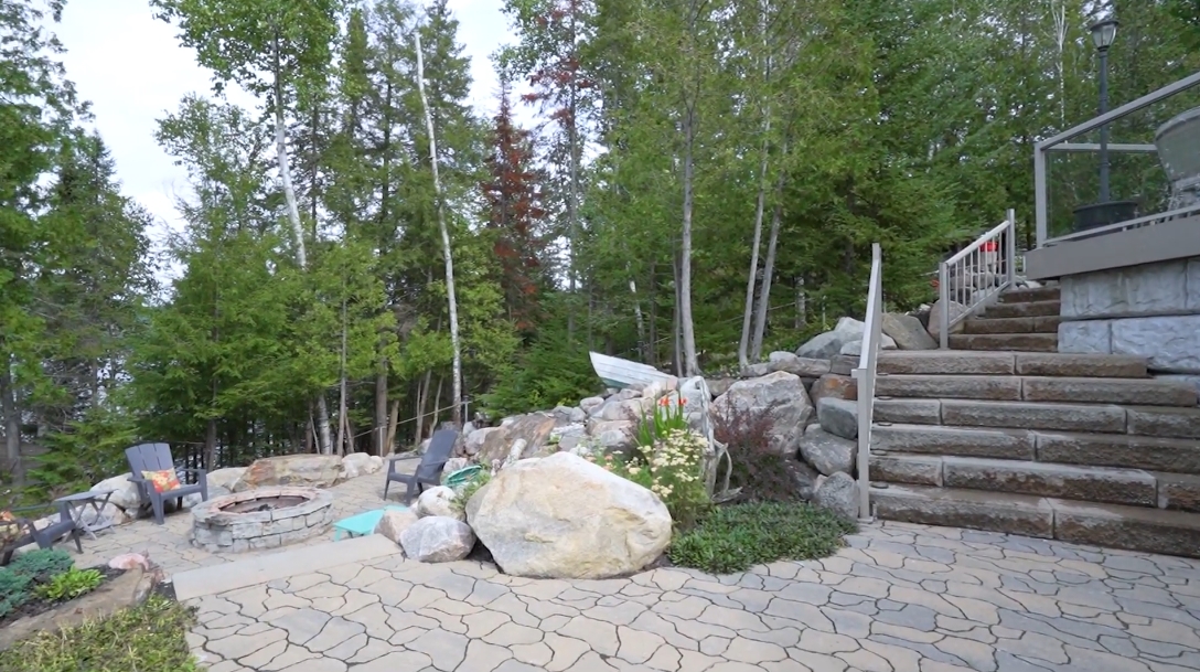 22 Photos vs. 1150 Peninsula Rd, North Bay, ON Interior Design Luxury Home Tour