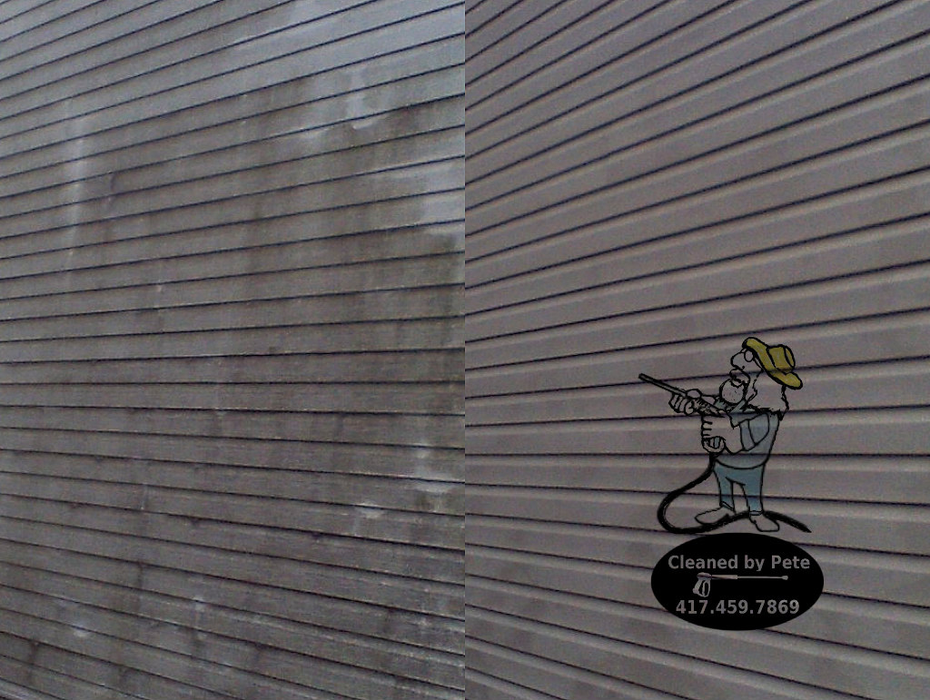 House Washing Springfield MO. Cleaned by Pete mobile contract cleaners