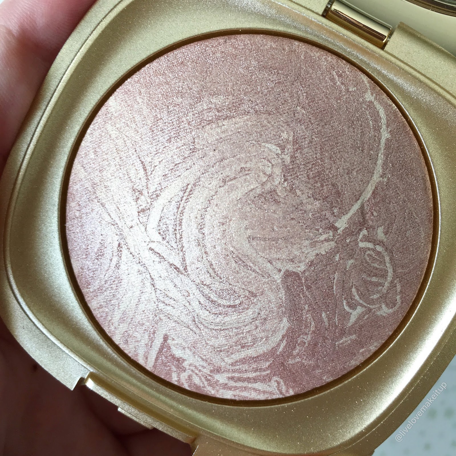 хайлайтер кико милано. хайлайтер кико милано. Kiko хайлайтер жидкий. Kiko milano хайлайтер. Kiko хайлайтер пудровый оттенки.