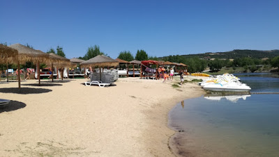 Zona de aluguer de barcos de recreio