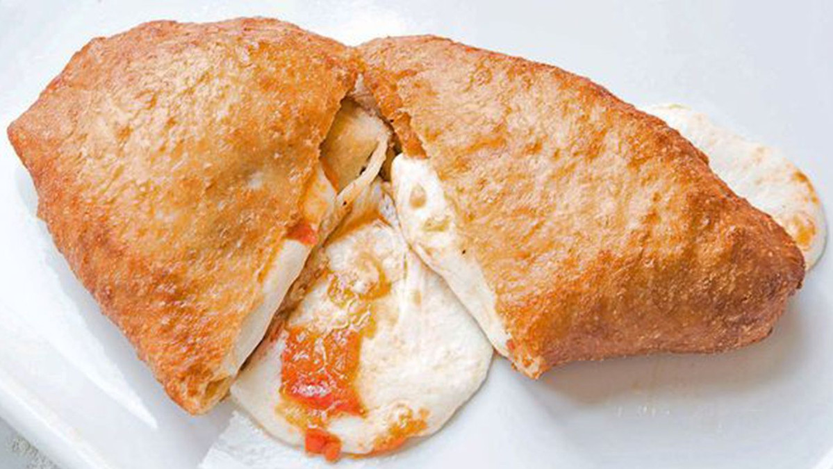 A Catania NON chiamatela "pizza fritta", ma Siciliana Il Fatto di Catania