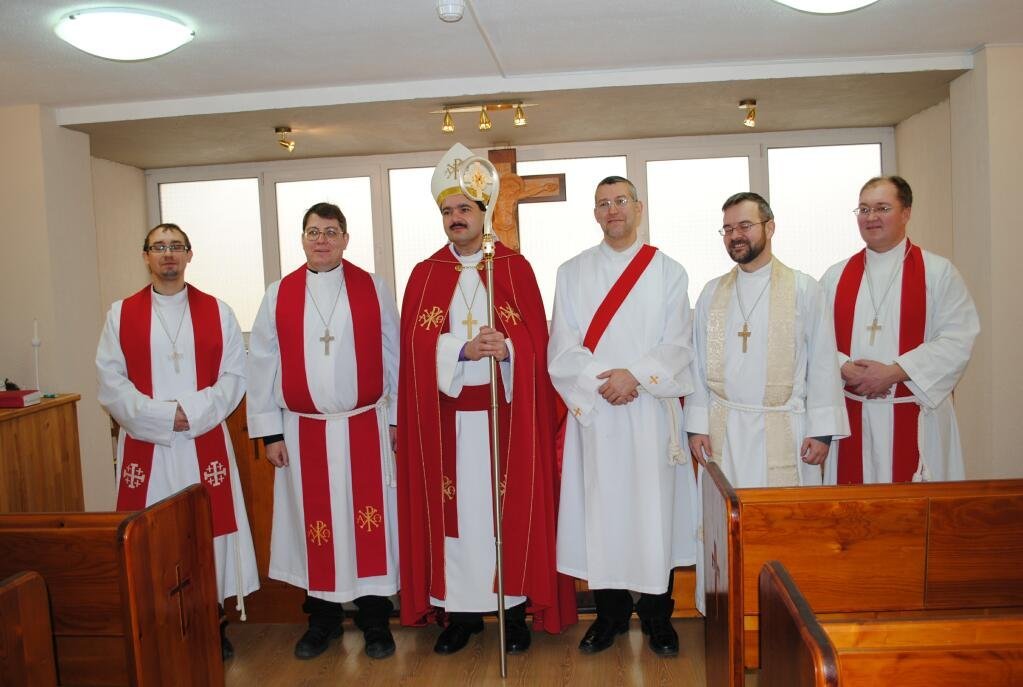 р и м являются прихожанами лютеранской