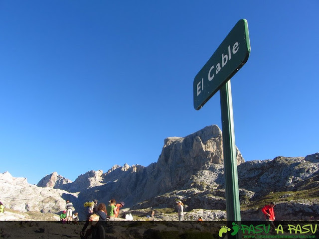 Señalizador de la estación del teleférico de El Cable