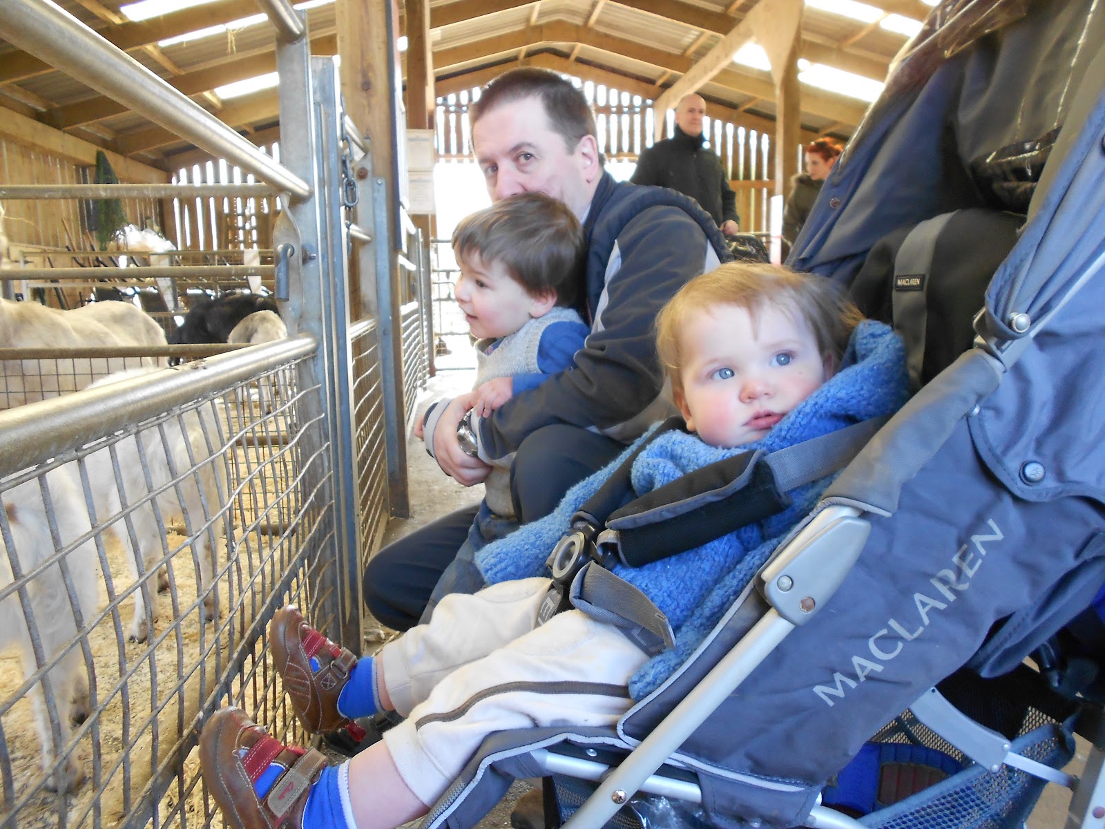 Inkspots and grassstains A family adventure to... Almond Valley