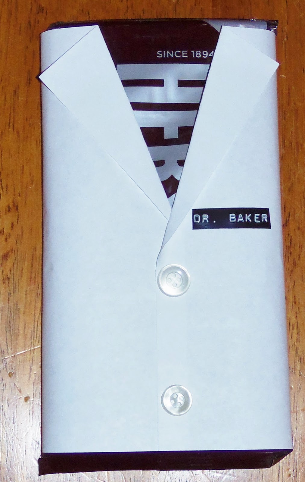 live. love. scrap. Doctor/ Nurses Day Gift DIY