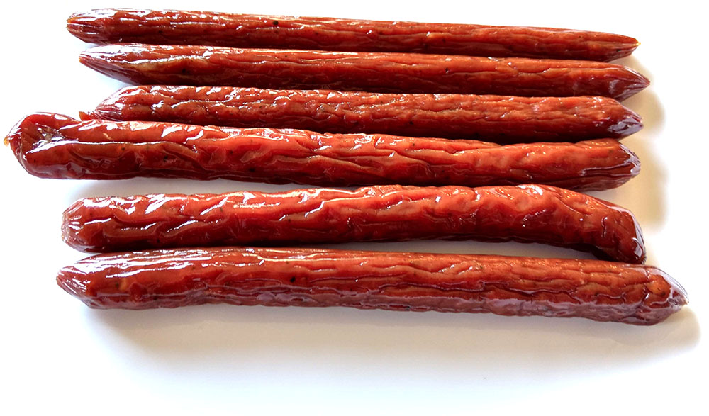 The Jerky Hut - Peppered Beef Stick ~ Beef Jerky Reviews