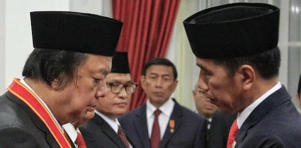 Kalau Tidak Mau Terpapar Jiwasrayagate, Jokowi Harus Bersih-bersih Istana
