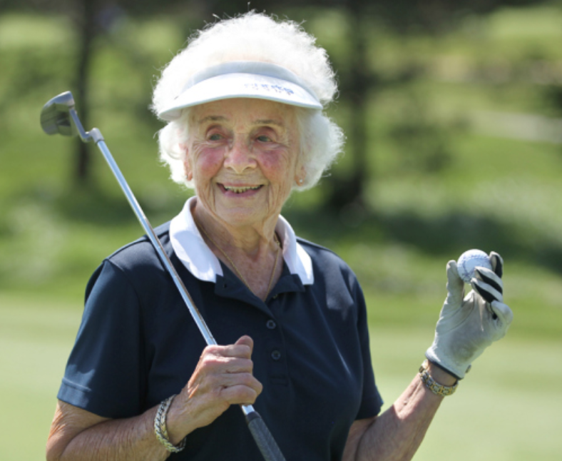 Friday Funny - The Golfing Granny Joke - Golfcentraldaily -8277