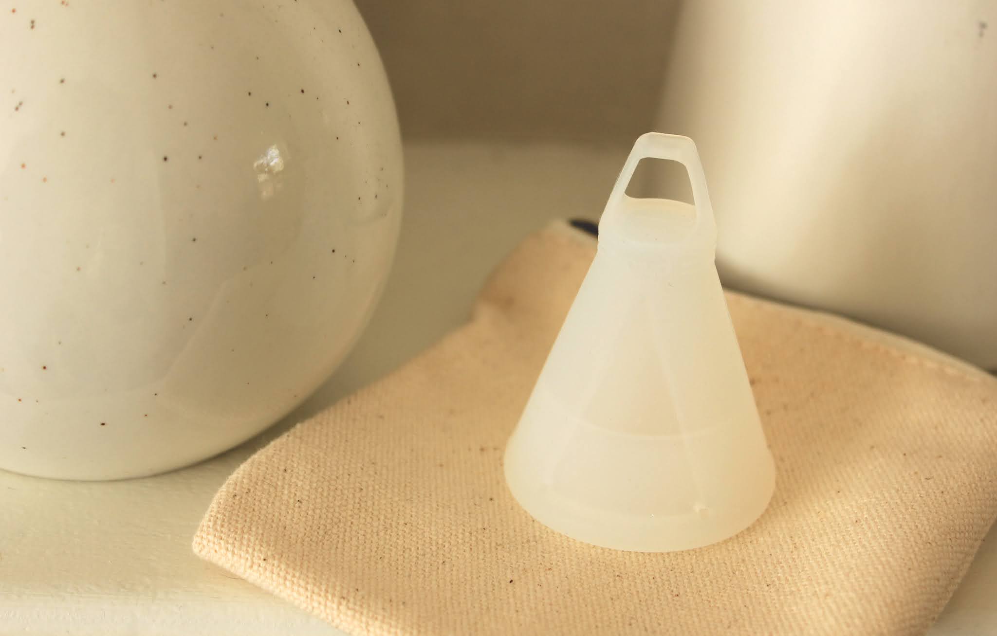 Hover Transparant Verzoenen De Phia Cup: een moderne versie van de menstruatiecup [review] - Het Zero  Waste Project