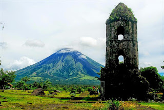Mount Mayon in central Albay province