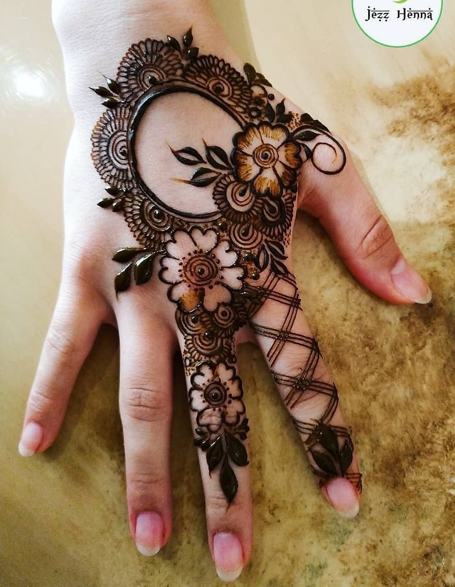 Fresh & Latest Circle Mehendi Designs That We Absolutely LOVE! - Buy and  Sell Anything Online - Tabadull UAE
