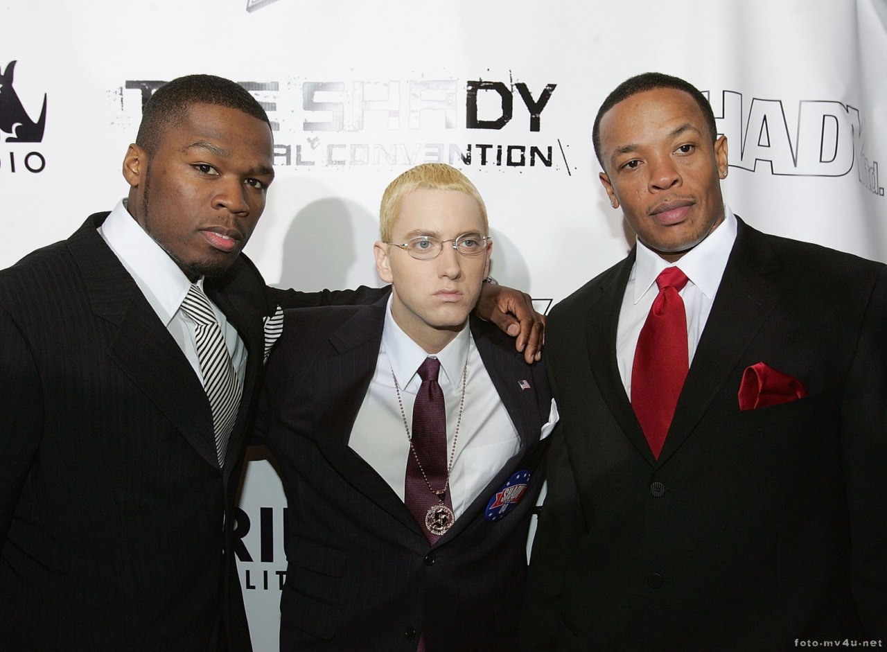 http://1.bp.blogspot.com/-qj9xupJp-CI/T8StrkWhMEI/AAAAAAAAPcs/JEvXoyrJwm8/s1600/50_Cent_Eminem_dr.Dre-psupero_002.jpg